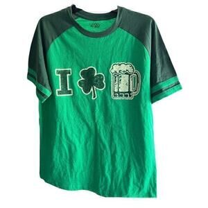 E9 St. Patrick’s Day I love beer green jersey striped sleeve ringer tee sz L NWT